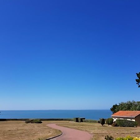 Appartement En Rdc Avec Terrasse Face A La Mer Pornic Esterno foto