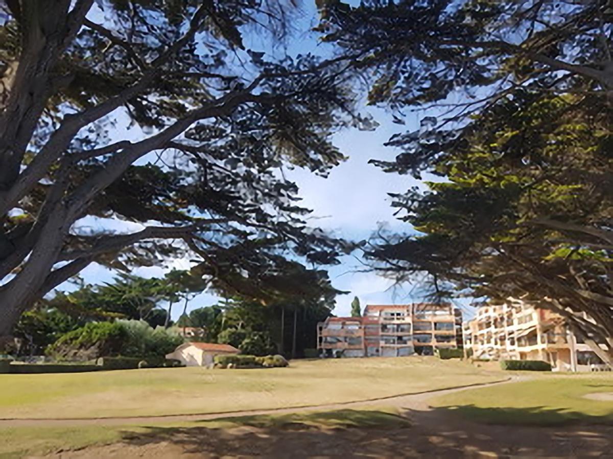 Appartement En Rdc Avec Terrasse Face A La Mer Pornic Esterno foto