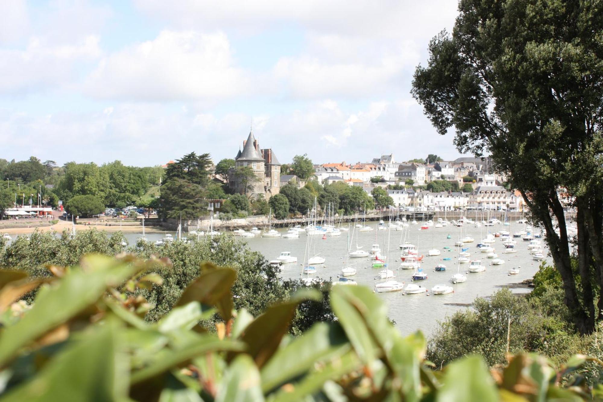 Appartement En Rdc Avec Terrasse Face A La Mer Pornic Esterno foto